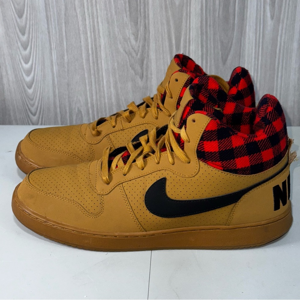 Nike Court Borough Mid Prem Basketball Boot Sneaker Tan Red Black Plaid‎ Sz 11.5